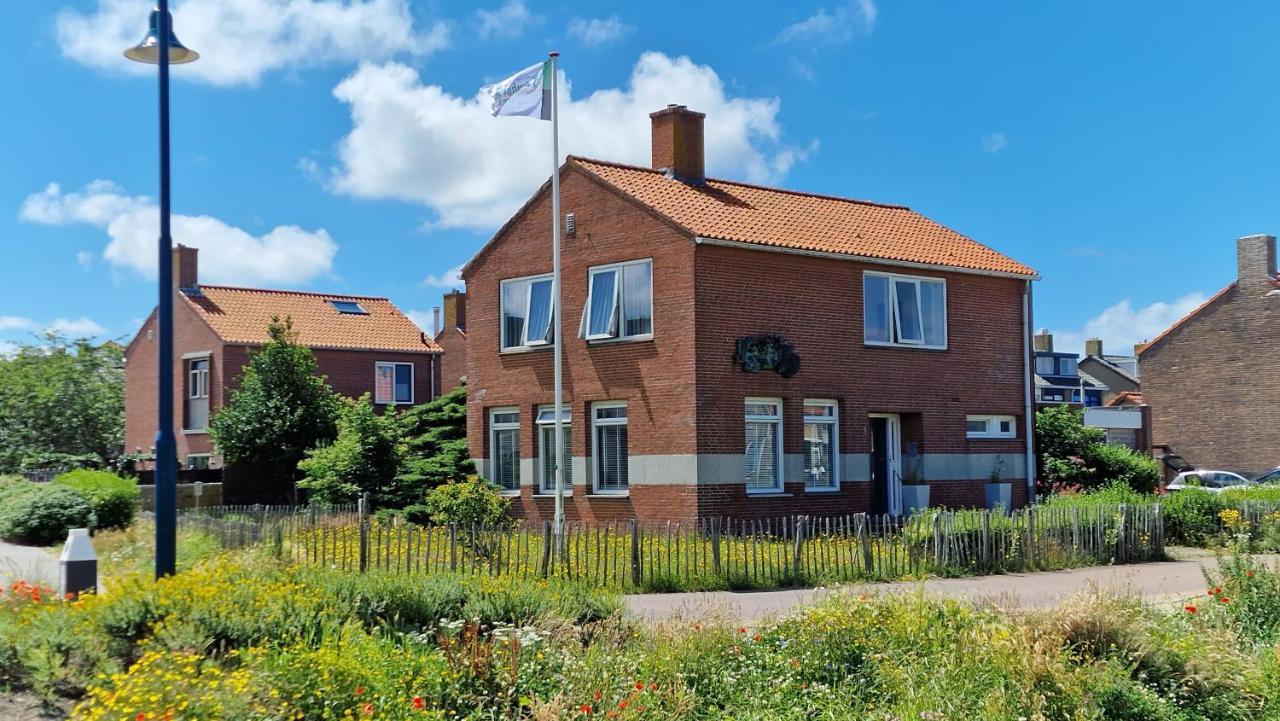 Het Bureau Bed & Breakfast De Koog  Exterior foto